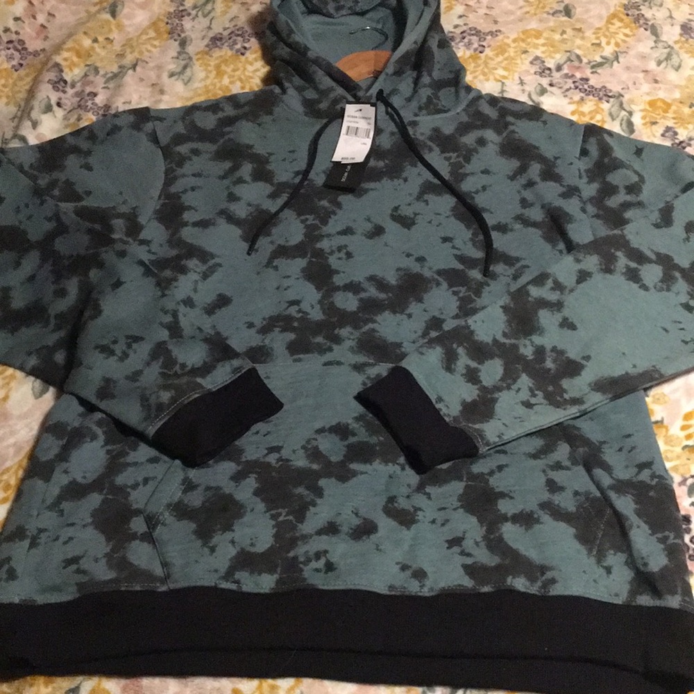NWT Super Soft Surf Shop Hoodie.